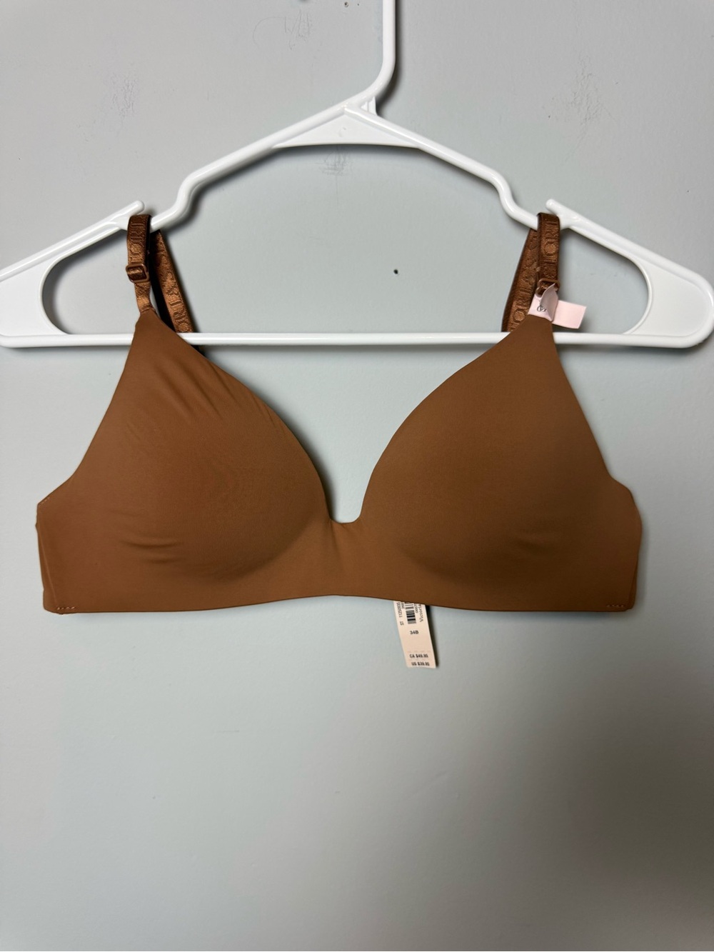 Victoria's Secret Smooth Wireless T-Shirt Bra in Brown